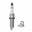 Zündkerze Bosch 0 242 135 529 Double Iridium für Honda für Mazda für Mitsubishi