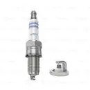 BOSCH 0 242 135 515 Zündkerze
