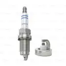 BOSCH 0 242 235 983 Zündkerze