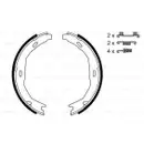 BOSCH 0 986 487 723 Bremsbackensatz, Feststellbremse